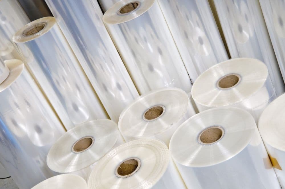 Полиэтиленовые пакеты с продуктами